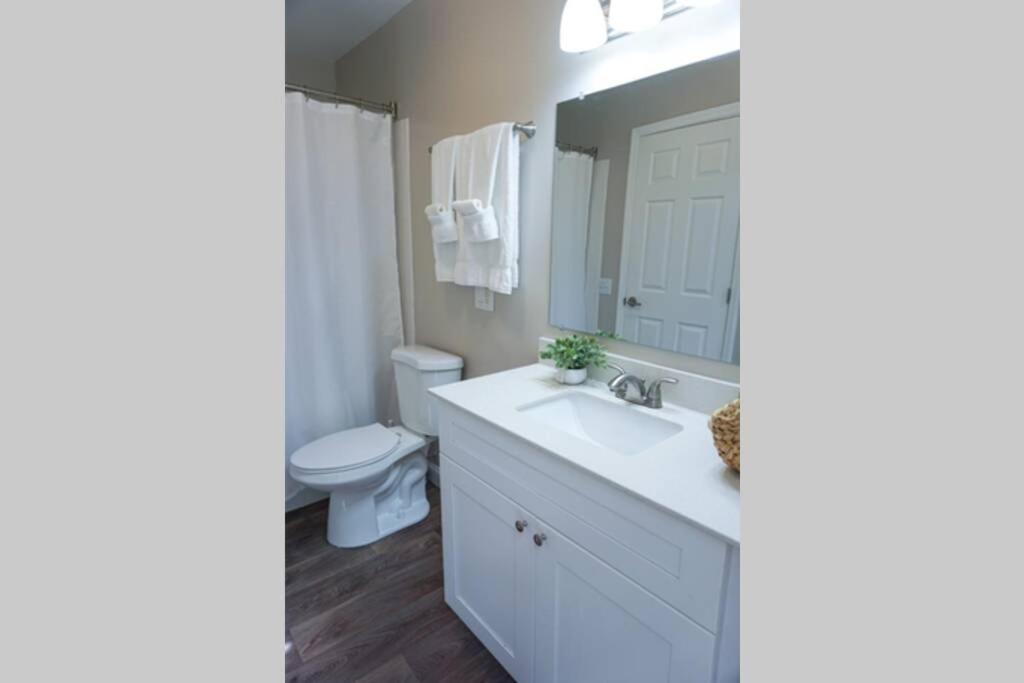 The Beach House At Seascape Steps From The Beach, Marina And Shops! West Palm Beach Exterior photo