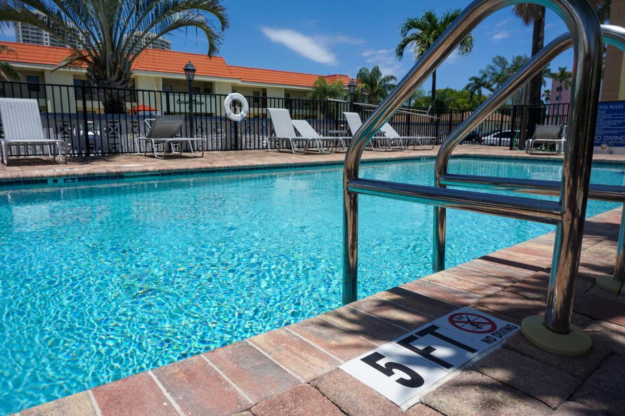 The Beach House At Seascape Steps From The Beach, Marina And Shops! West Palm Beach Exterior photo